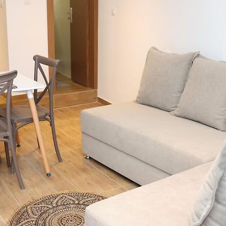 Titinas' Villa Plomari Exteriör bild